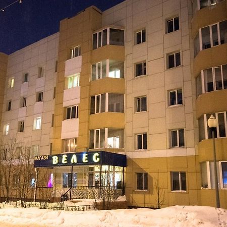 Apartment On Engelsa 15 ハンティ・マンシースク エクステリア 写真